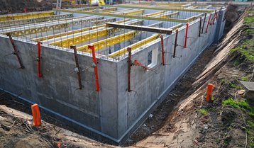 Hausbau-mit-keller-grundstueck